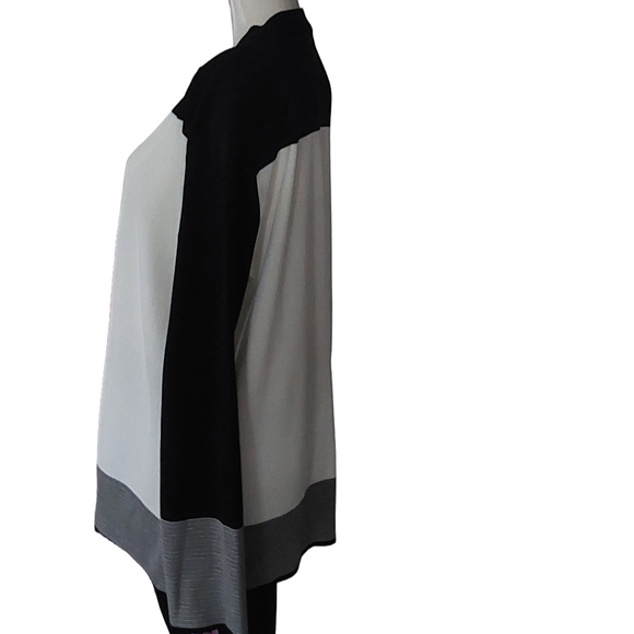 Misook Black and White Blazer - Picture 3 of 4